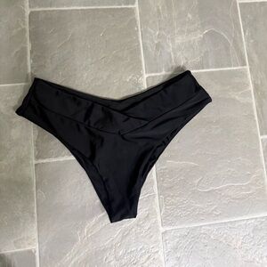 SHEIN Elegant Black V-Cut Bikini Bottom